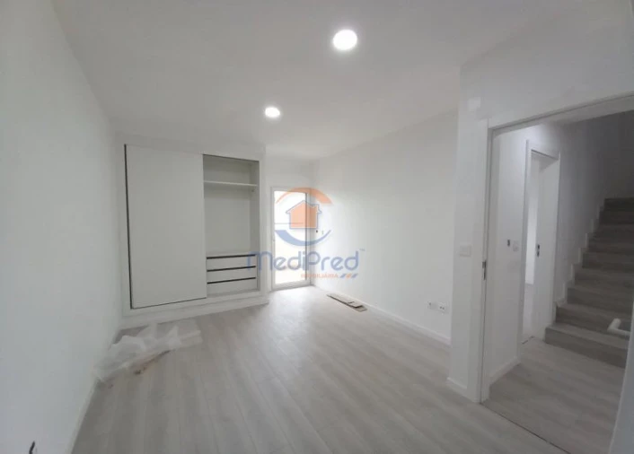 Apartamento T4 para Venda em Vila Franca de Xira Foto 45