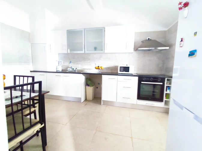 Moradia T2 para Venda em Vila Verde dos Francos Foto 2