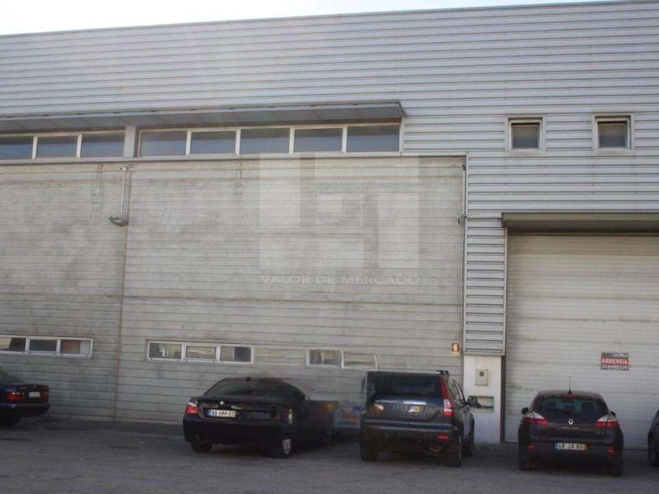 Armazém para Arrendamento em Alverca do Ribatejo e Sobralinho Foto 3