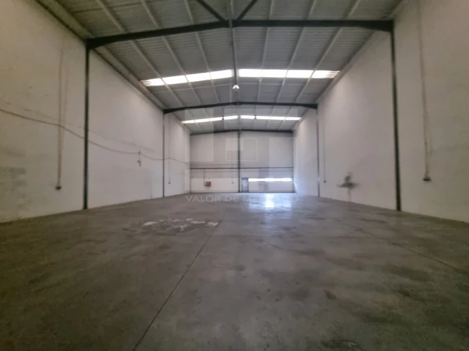 Armazém para Arrendamento em Alverca do Ribatejo e Sobralinho Foto 6
