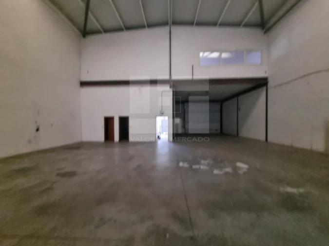 Armazém para Arrendamento em Alverca do Ribatejo e Sobralinho Foto 11