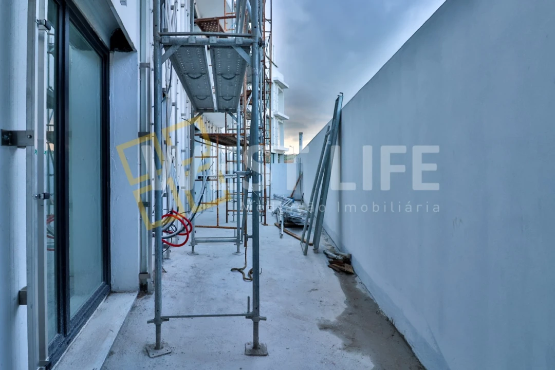 Apartamento T3 para Venda em Lourinhã e Atalaia Foto 16