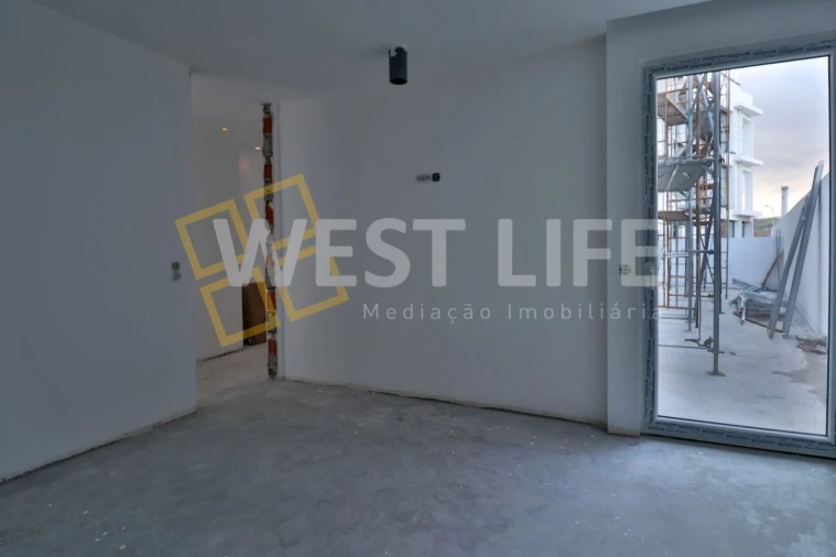 Apartamento T3 para Venda em Lourinhã e Atalaia Foto 11