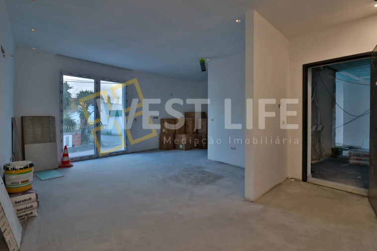 Apartamento T2 para Venda em Lourinhã e Atalaia Foto 2