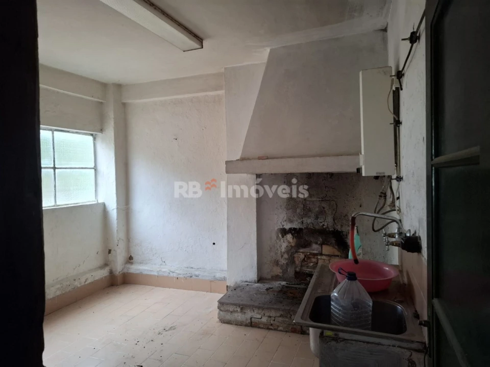 Moradia T3 para Venda em Assentiz Foto 3