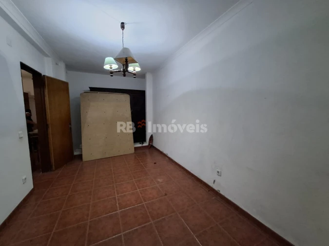 Moradia T3 para Venda em Assentiz Foto 6