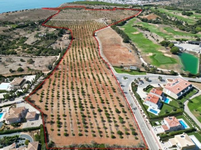 Quinta T4 para Venda em Lagos (São Sebastião e Santa Maria) Foto 2