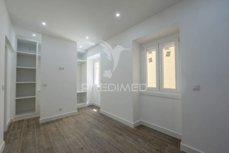 Apartamento T2 para Venda em Falagueira-Venda Nova Foto 5