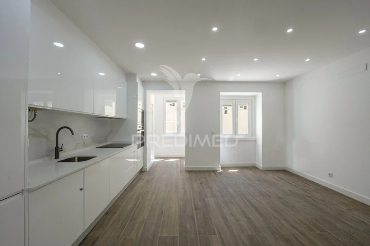 Apartamento T2 para Venda em Falagueira-Venda Nova Foto 16