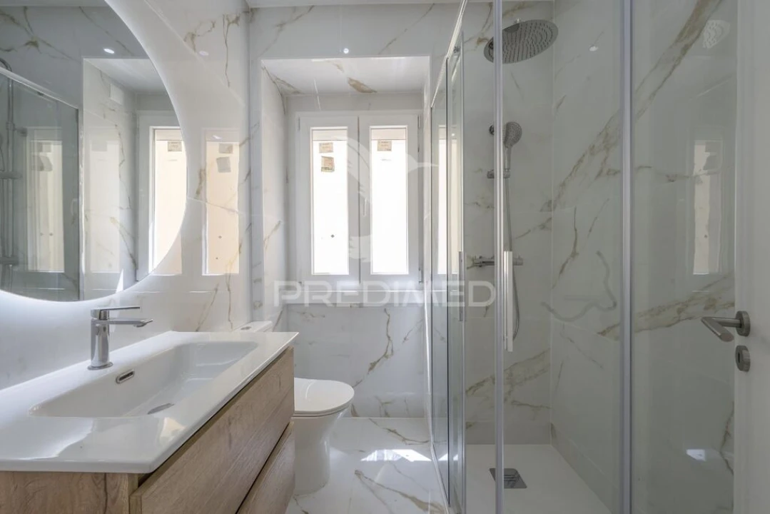 Apartamento T2 para Venda em Falagueira-Venda Nova Foto 11