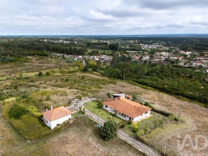 Moradia T4 para Venda em Alhadas Foto 20