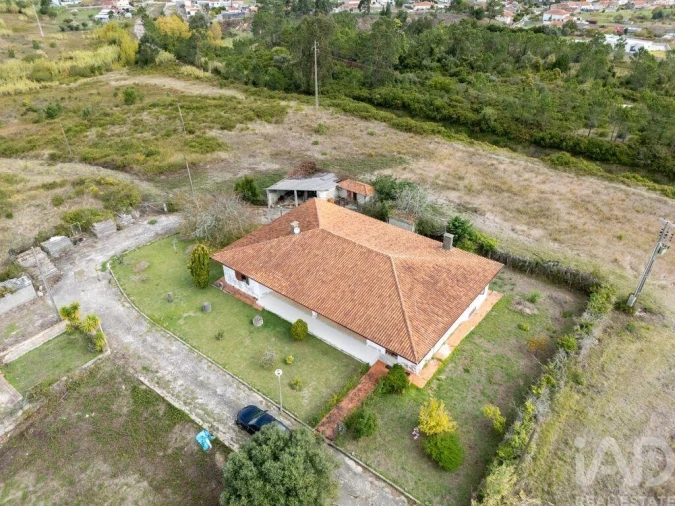 Moradia T4 para Venda em Alhadas Foto 19