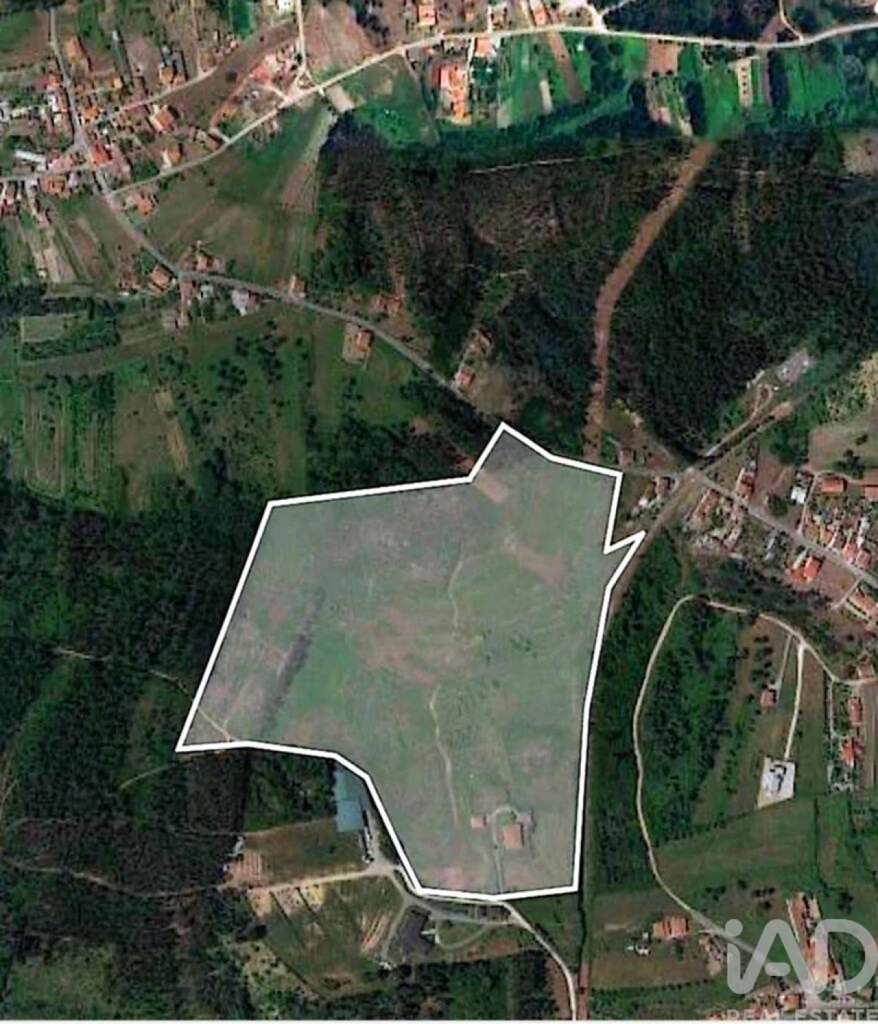 Moradia T4 para Venda em Alhadas Foto 26