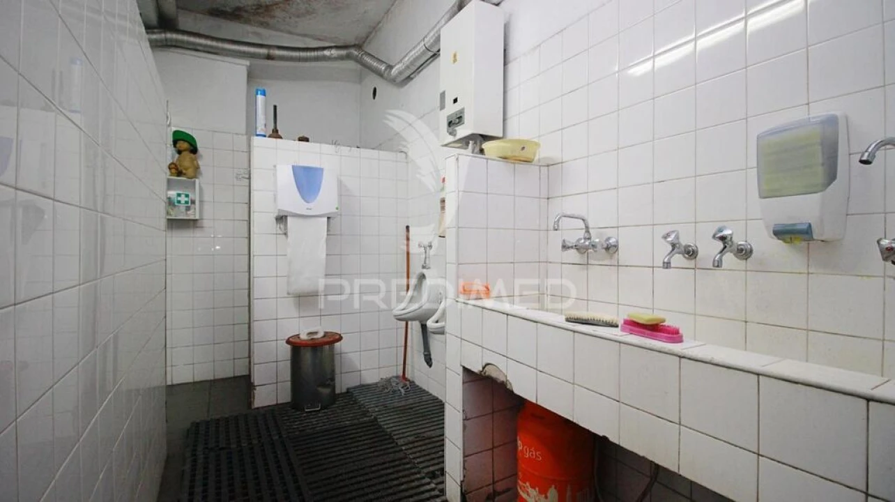 Armazém para Venda em Venteira Foto 9