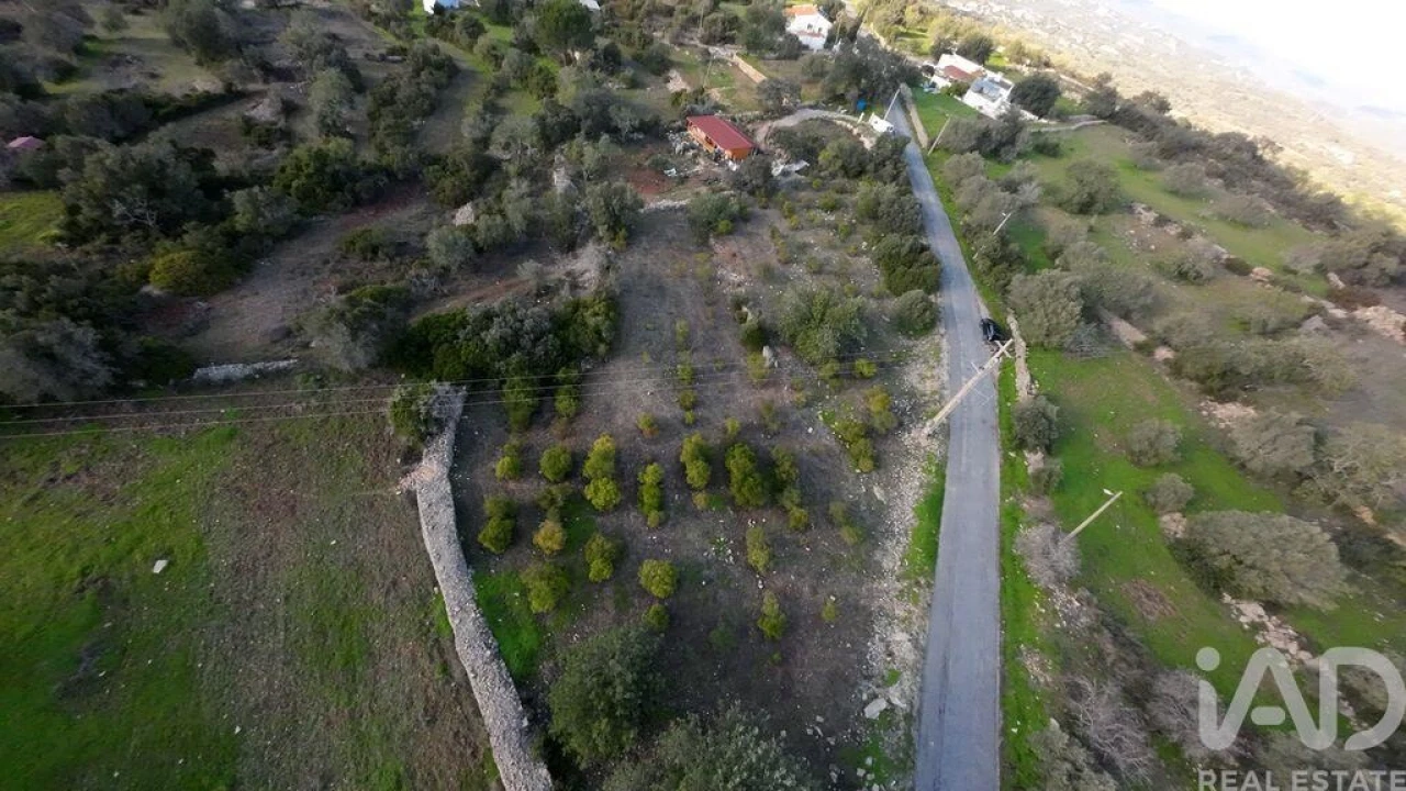Terreno para Venda em Conceição e Estoi Foto 5