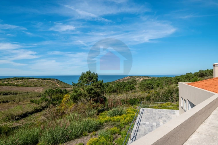 Moradia T5 para Venda em Tornada e Salir do Porto Foto 16