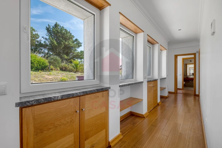 Moradia T5 para Venda em Tornada e Salir do Porto Foto 44