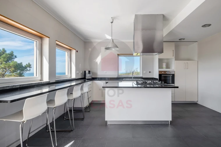 Moradia T5 para Venda em Tornada e Salir do Porto Foto 26