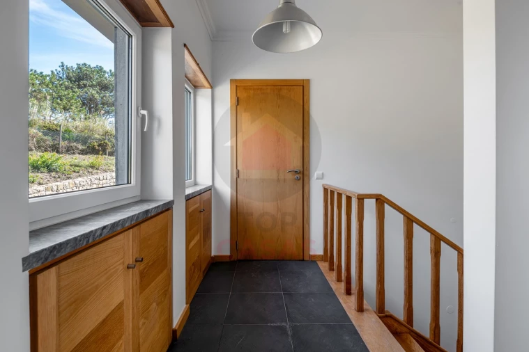 Moradia T5 para Venda em Tornada e Salir do Porto Foto 50