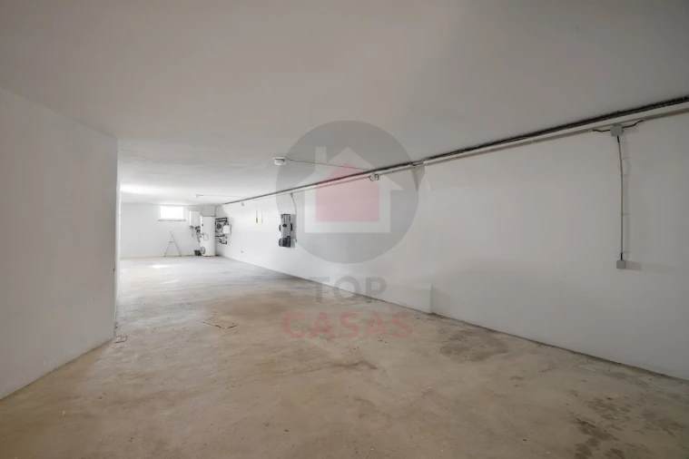 Moradia T5 para Venda em Tornada e Salir do Porto Foto 55