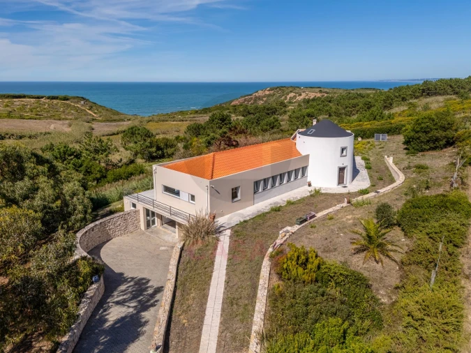 Moradia T5 para Venda em Tornada e Salir do Porto Foto 4