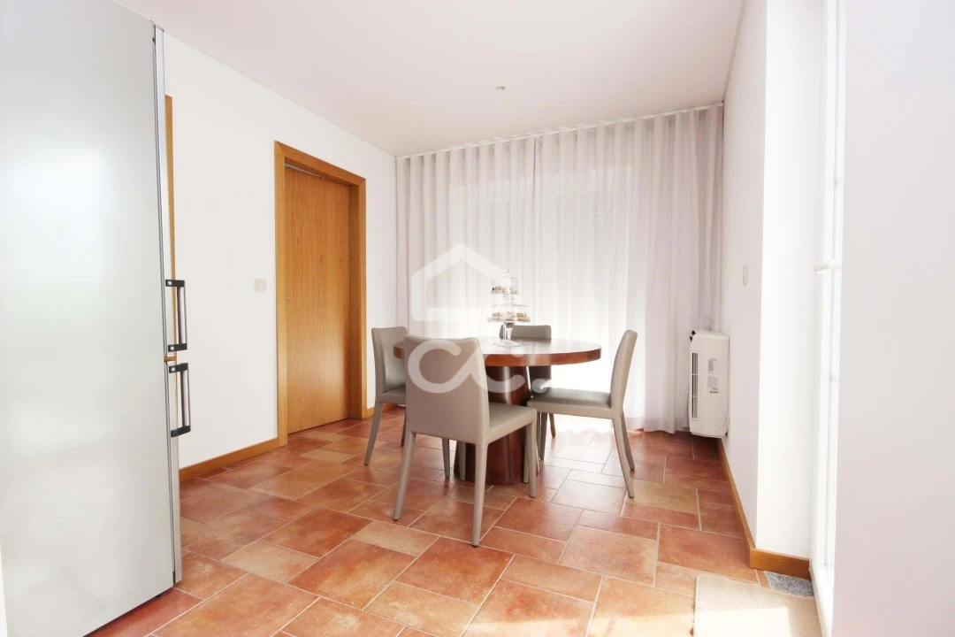 Quinta T6 para Venda em Bacelo e Senhora da Saúde Foto 15