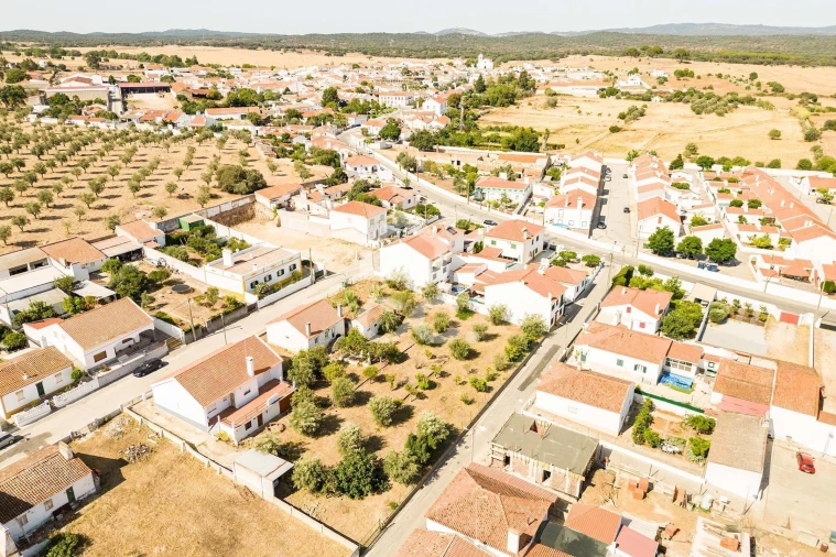 Moradia T2 para Venda em São Bento do Mato Foto 48