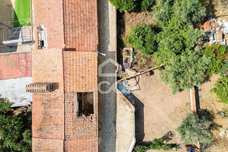 Moradia T2 para Venda em Torre de Coelheiros Foto 28