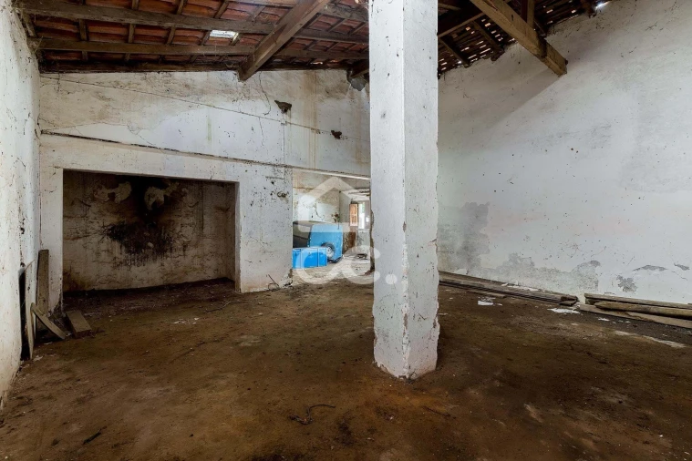 Moradia T2 para Venda em Torre de Coelheiros Foto 14