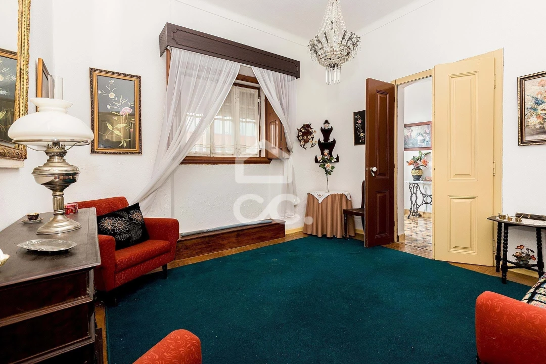 Moradia T7 para Venda em Vila Nova da Baronia Foto 8