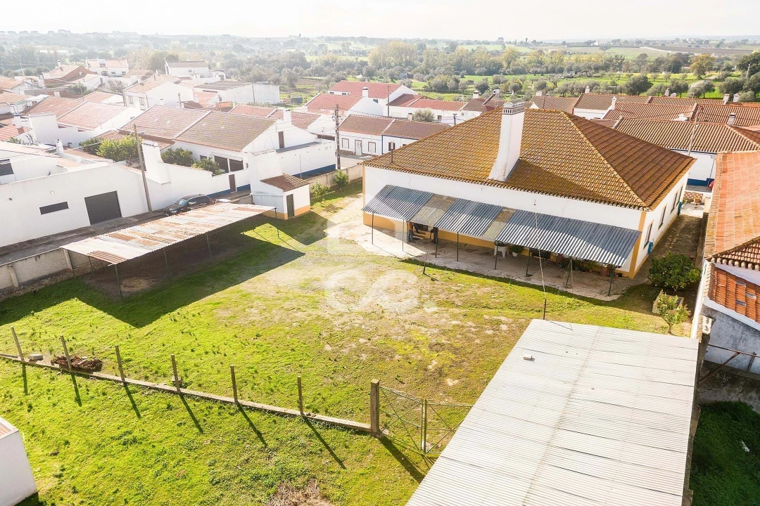 Moradia T7 para Venda em Vila Nova da Baronia Foto 58