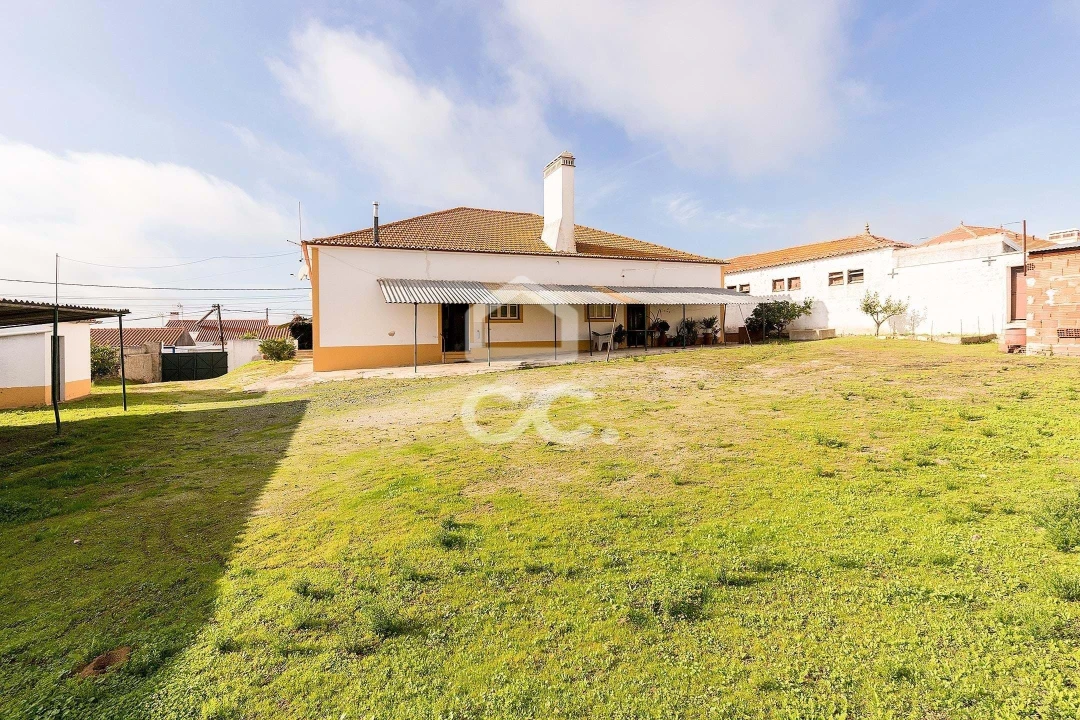 Moradia T7 para Venda em Vila Nova da Baronia Foto 6