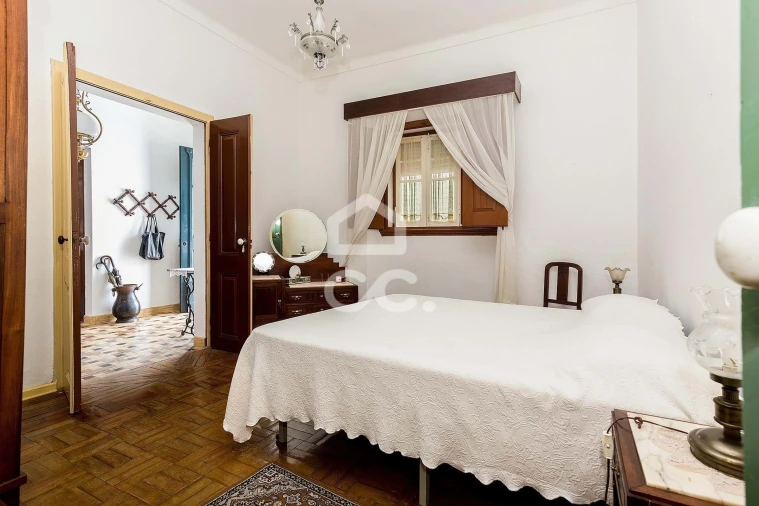 Moradia T7 para Venda em Vila Nova da Baronia Foto 16