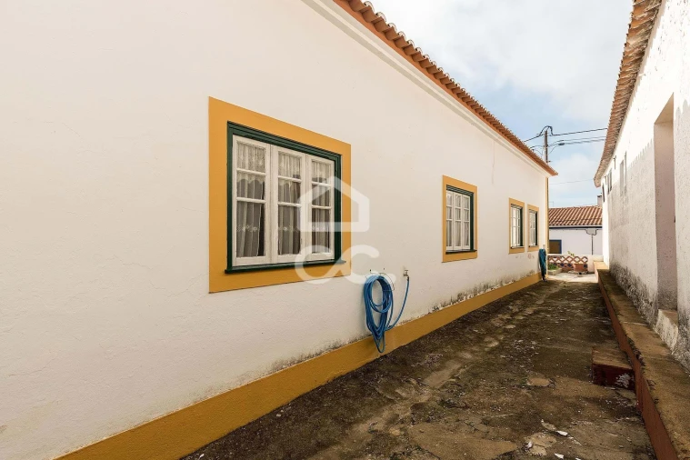 Moradia T7 para Venda em Vila Nova da Baronia Foto 46