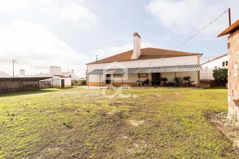 Moradia T7 para Venda em Vila Nova da Baronia Foto 29