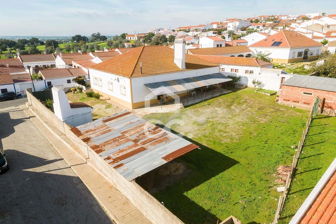 Moradia T7 para Venda em Vila Nova da Baronia Foto 54