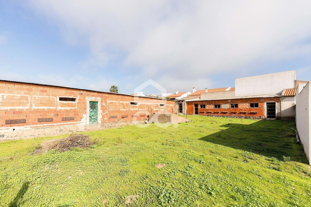 Moradia T7 para Venda em Vila Nova da Baronia Foto 35