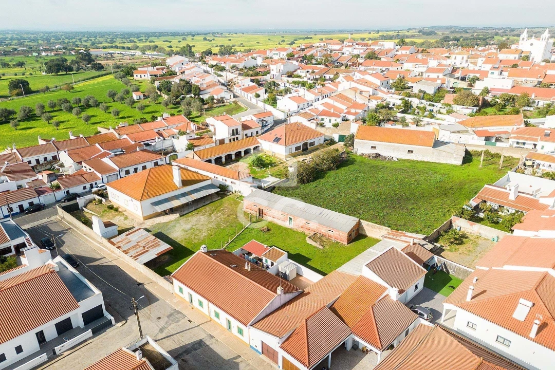 Moradia T7 para Venda em Vila Nova da Baronia Foto 51