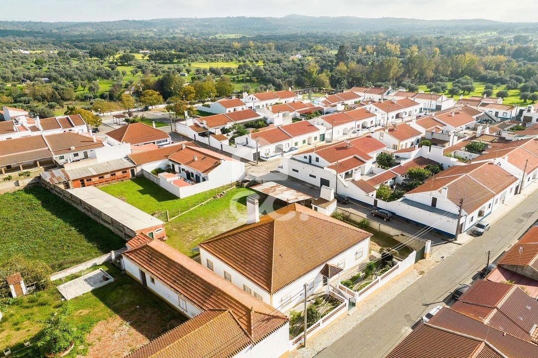 Moradia T7 para Venda em Vila Nova da Baronia Foto 49