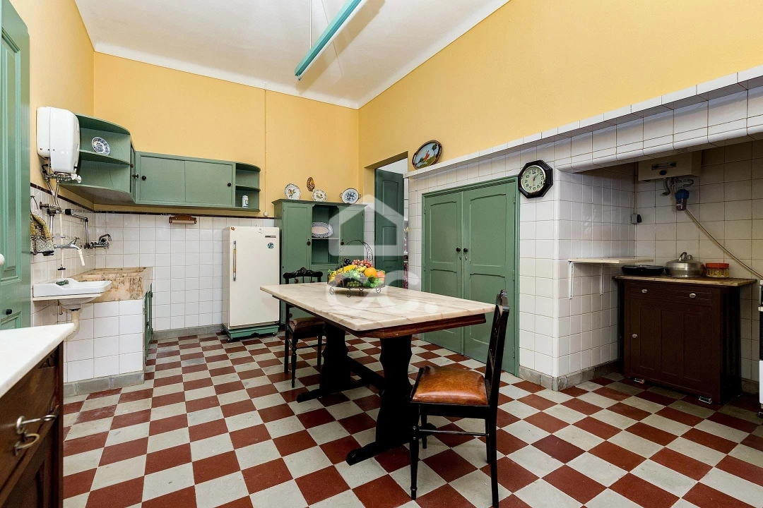 Moradia T7 para Venda em Vila Nova da Baronia Foto 11