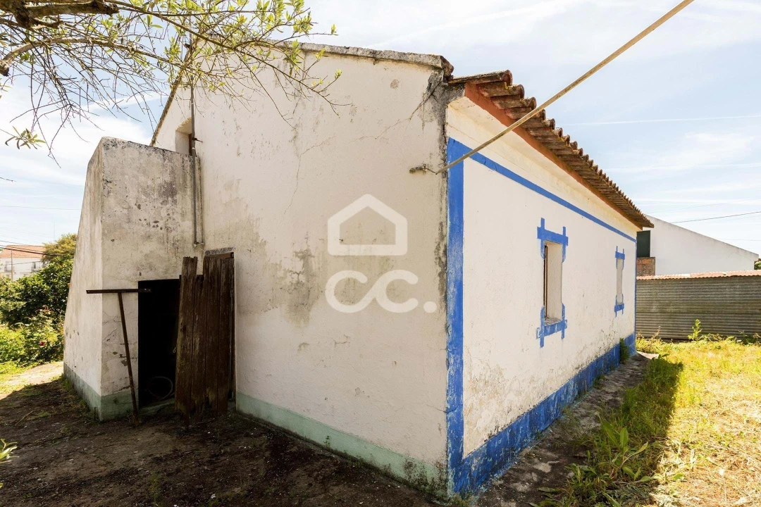 Quinta T2 para Venda em São Sebastião da Giesteira e Nossa Senhora da Boa Fé Foto 15