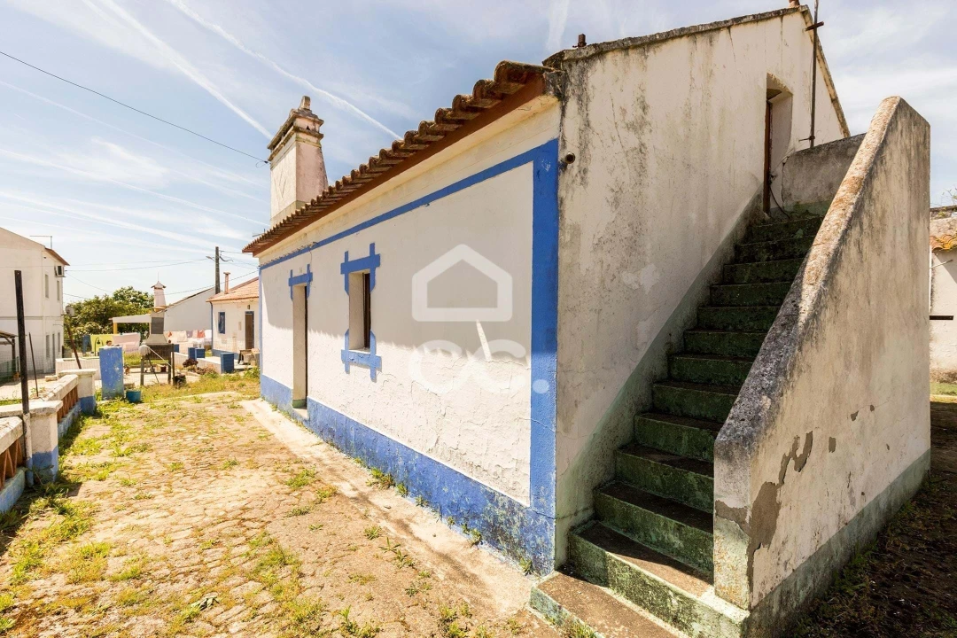 Quinta T2 para Venda em São Sebastião da Giesteira e Nossa Senhora da Boa Fé Foto 7