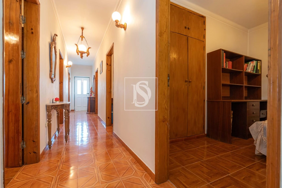 Moradia T3 para Venda em Alqueidão Foto 13