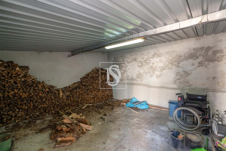 Moradia T3 para Venda em Alqueidão Foto 29