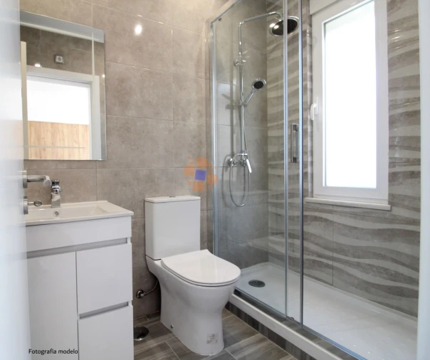 Moradia T2 para Venda em Reguengos de Monsaraz Foto 11