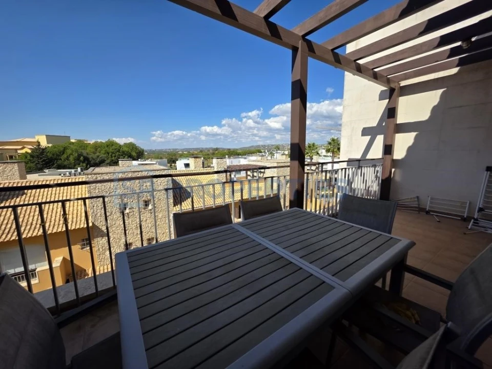 Apartamento T2 para Venda em Quarteira Foto 5