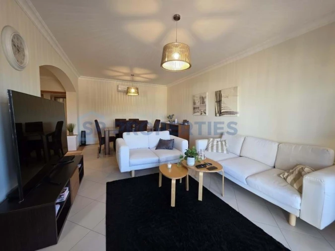 Apartamento T2 para Venda em Quarteira Foto 7