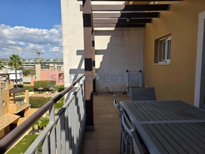 Apartamento T2 para Venda em Quarteira Foto 4