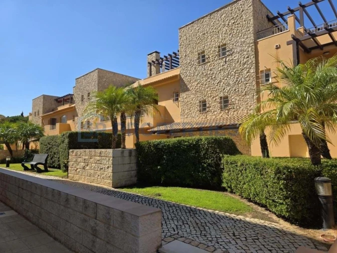 Apartamento T2 para Venda em Quarteira Foto 28