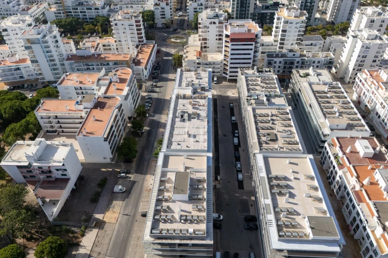 Apartamento T1 para Venda em Quarteira Foto 13